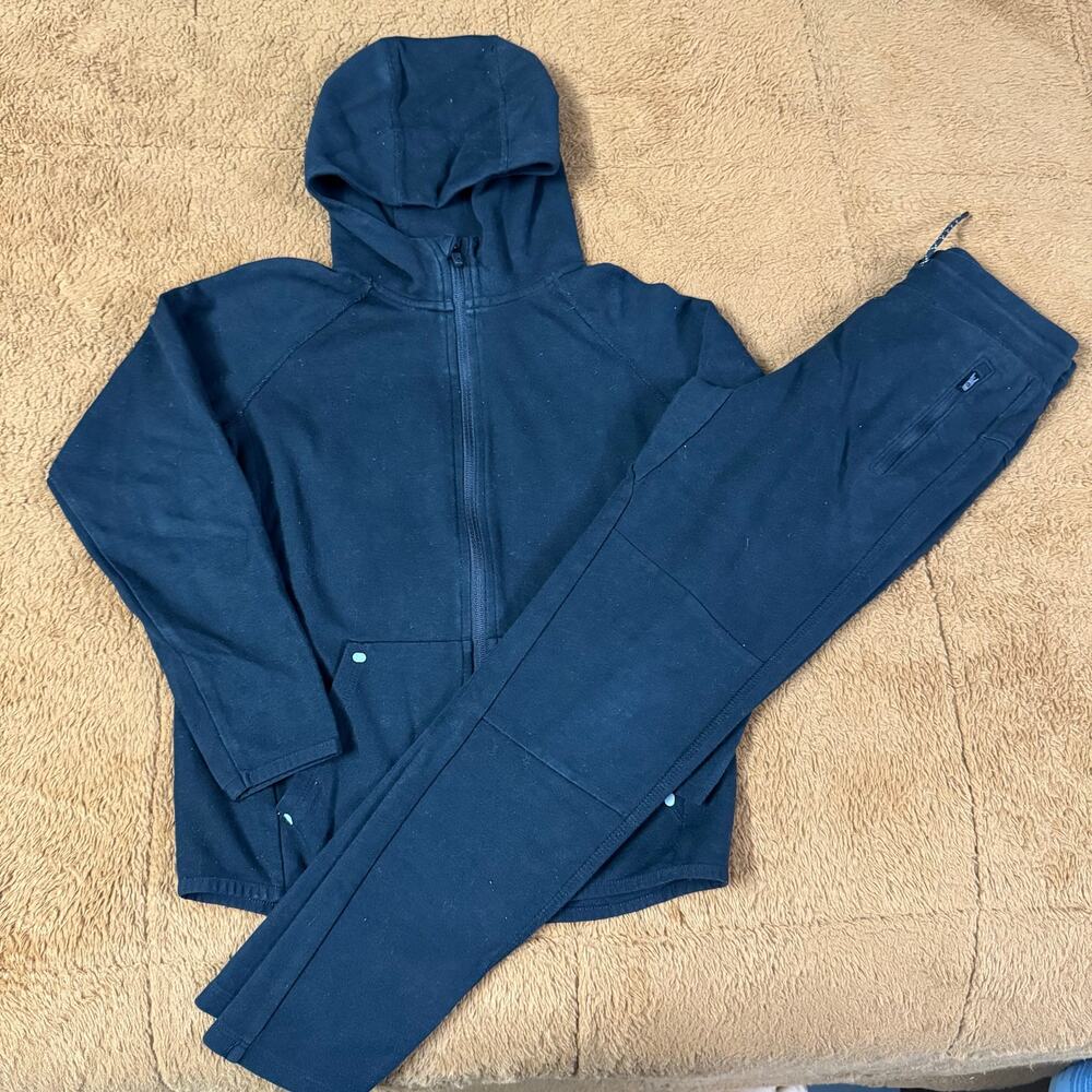 GapFit Boys Black Tech Fleece Tracksuit Set Hoodie Joggers Size Large 10